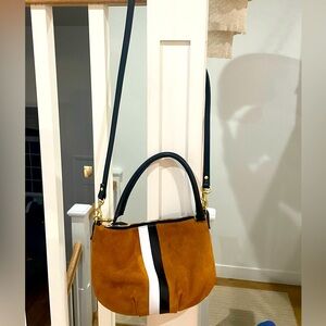 Petit Moyen Messenger